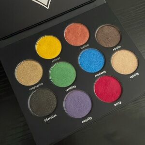 Kat Von D - Vegan Love Eyeshadow Palette